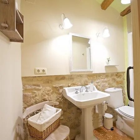 Country house Cal Barcelo